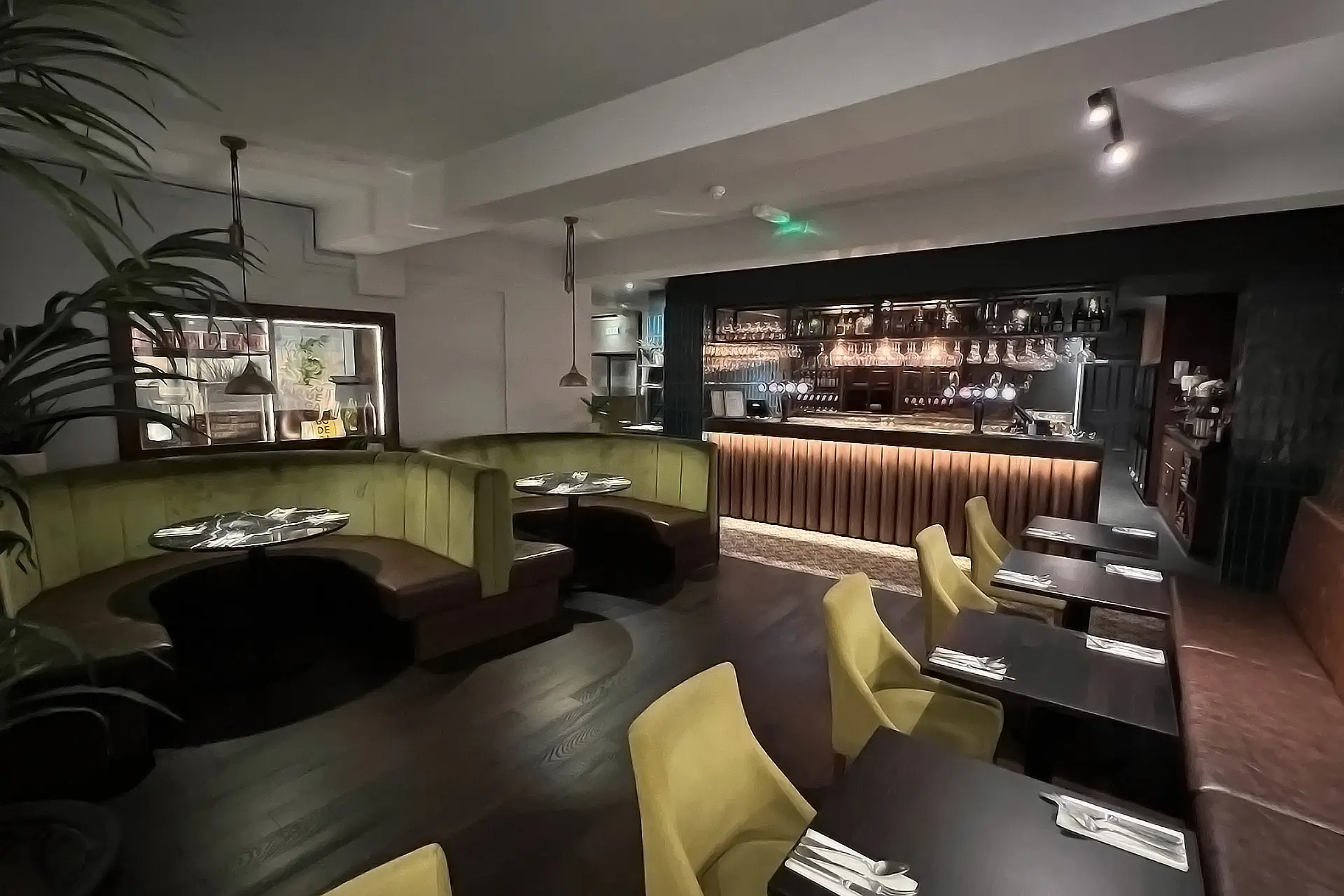 A newly decorated commercial establishement with pinted walls and ceiling